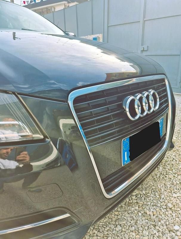 Usata Audi A3 90 CV (66 kW) 2010 Nero Utilitaria