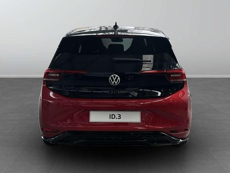 Nuova VW ID.3 GTX 88 kW (121 CV) 2026 Kings red metallizzato nero Utilitaria