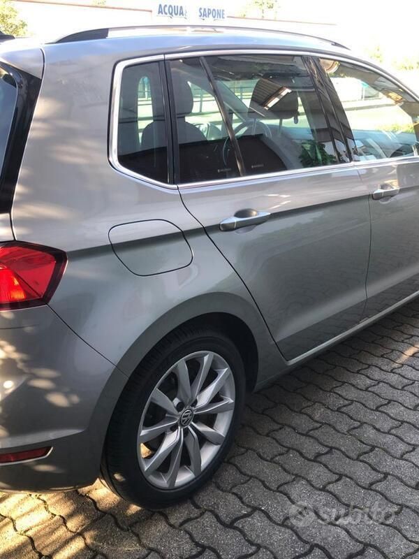 Usata VW Golf VII 90 CV (66 kW) 2017 Grigio Station wagon