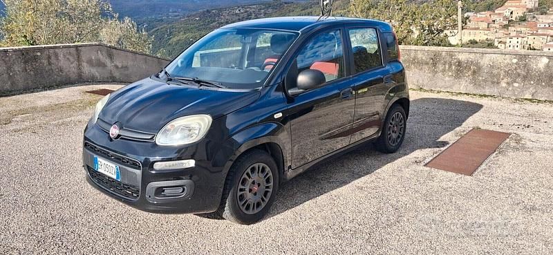 Usata Fiat Panda Easy 74 CV (54 kW) 2013 Nero Utilitaria