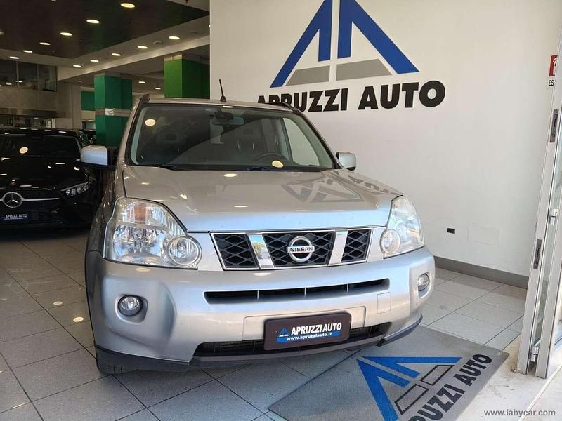 Argento Usata 2008 Nissan X-Trail SUV | 5500 € (Buon prezzo) - Immagine 1/4