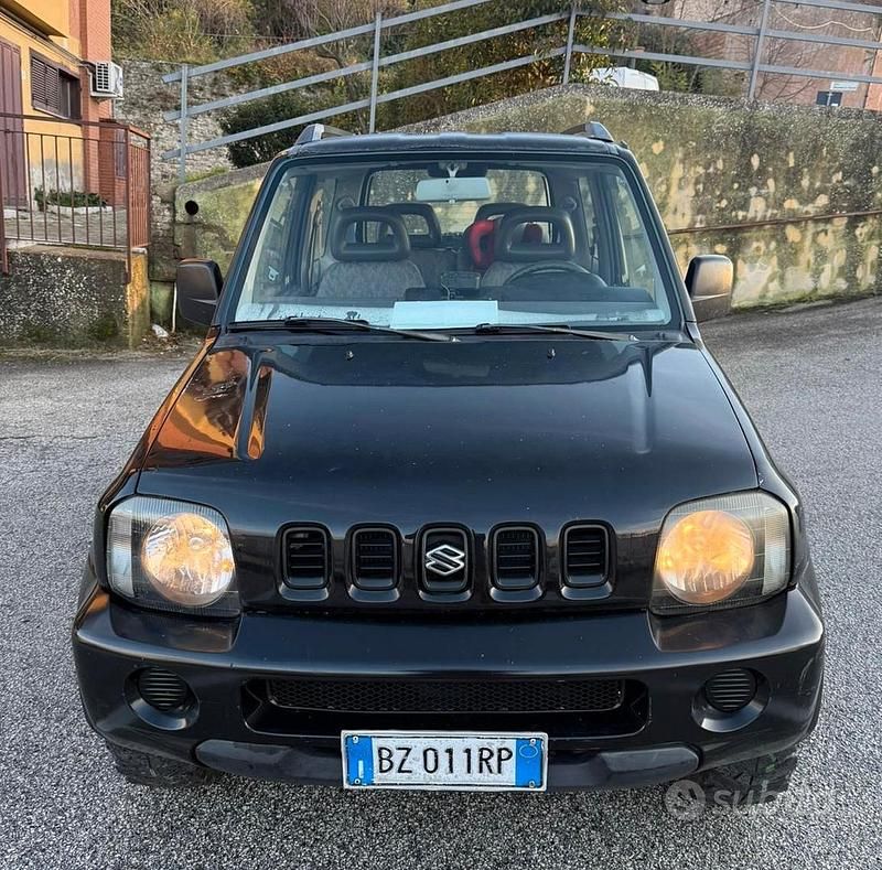 Usata Suzuki Jimny 80 CV (58 kW) 1998 SUV