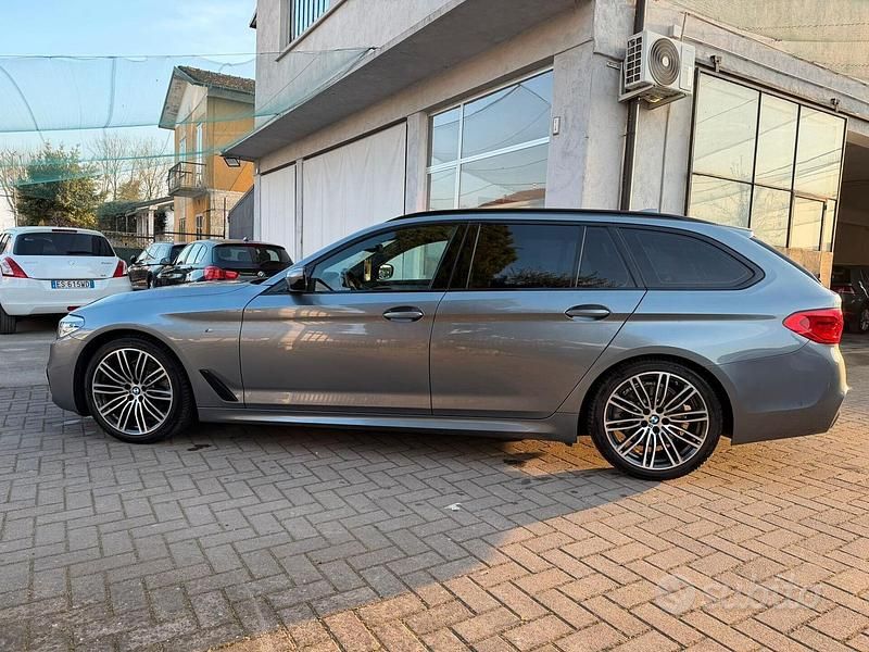 Usata BMW 520 M Sport 190 CV (139 kW) 2019 Grigio Station wagon