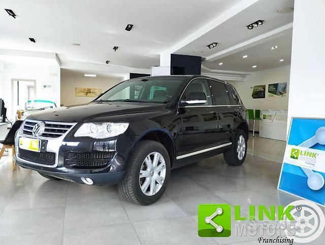 Nero Usata 2008 VW Touareg R SUV | 8000 € (Cara) - Immagine 1/4