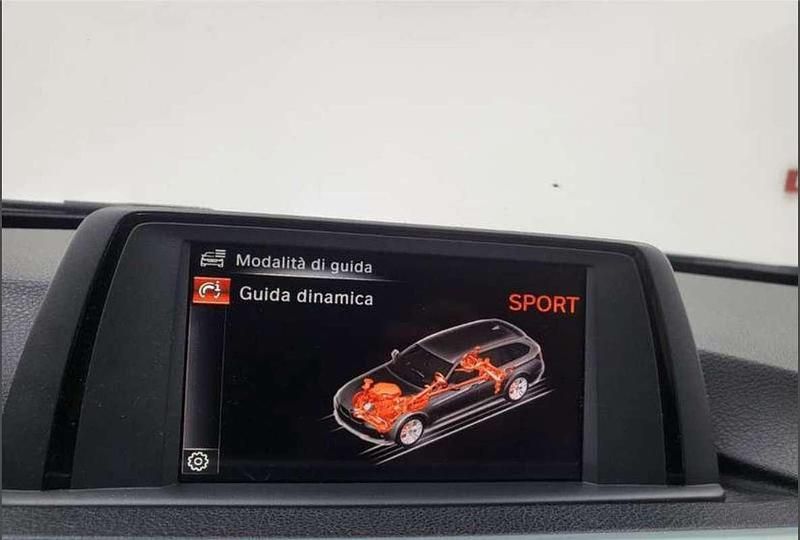 Usata BMW 318 Sport Line 143 CV (105 kW) 2015 Station wagon