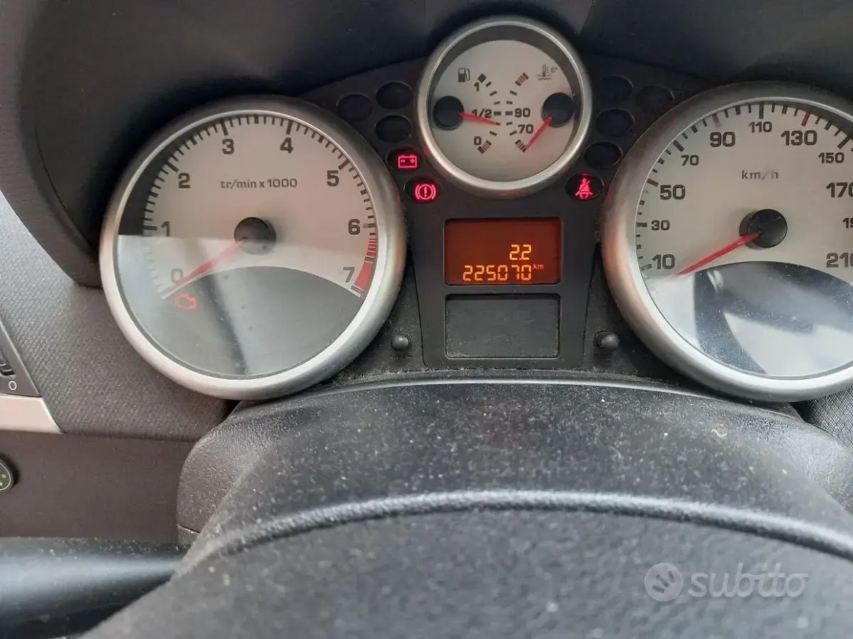 Usata Peugeot 207 73 CV (53 kW) 2009 Bianco Station wagon
