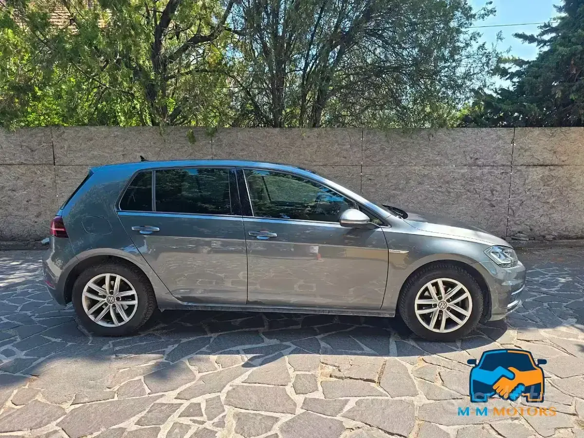 Usata VW Golf VIII Highline 131 CV (96 kW) 2020 Grigio Berlina