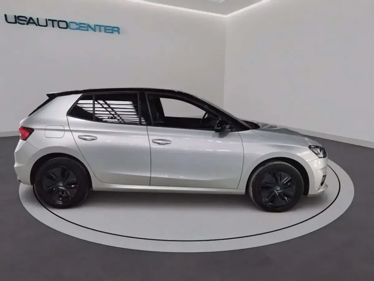 Usata Skoda Fabia Style 80 CV (58 kW) 2025 Argento Utilitaria