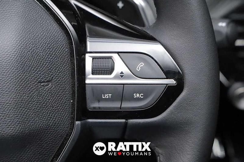 Usata Peugeot 208 Allure 110 CV (80 kW) 2025 Grigio selenium Utilitaria