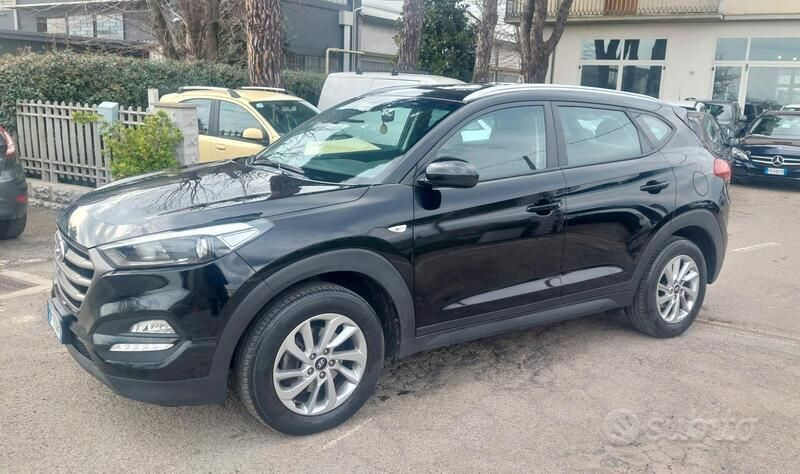 Usata Hyundai Tucson 116 CV (85 kW) 2018 Nero SUV