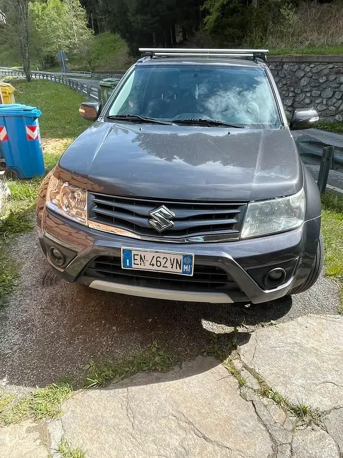 Usata Suzuki Vitara 2013 Grigio