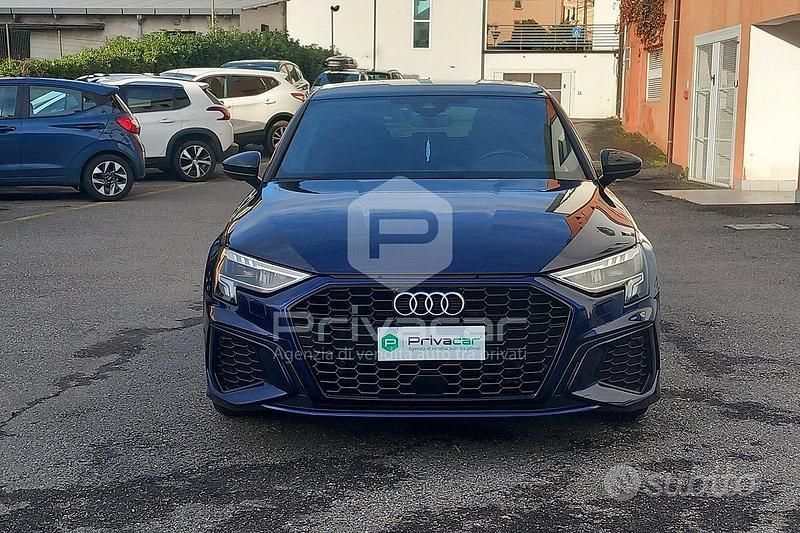 Usata Audi A3 Sportback S-Line 150 CV (110 kW) 2022 Blu Utilitaria