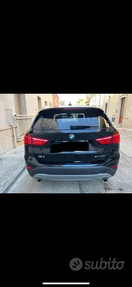 Usata BMW X1 150 CV (110 kW) 2019 Nero SUV