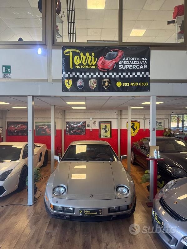 Grigio Usata 1983 Porsche 928 Coupé | 30.000 € - Immagine 1/4