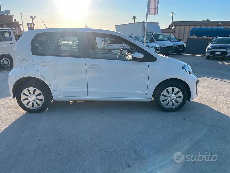 Usata VW up! take up! 60 CV (44 kW) 2019 Bianco Utilitaria