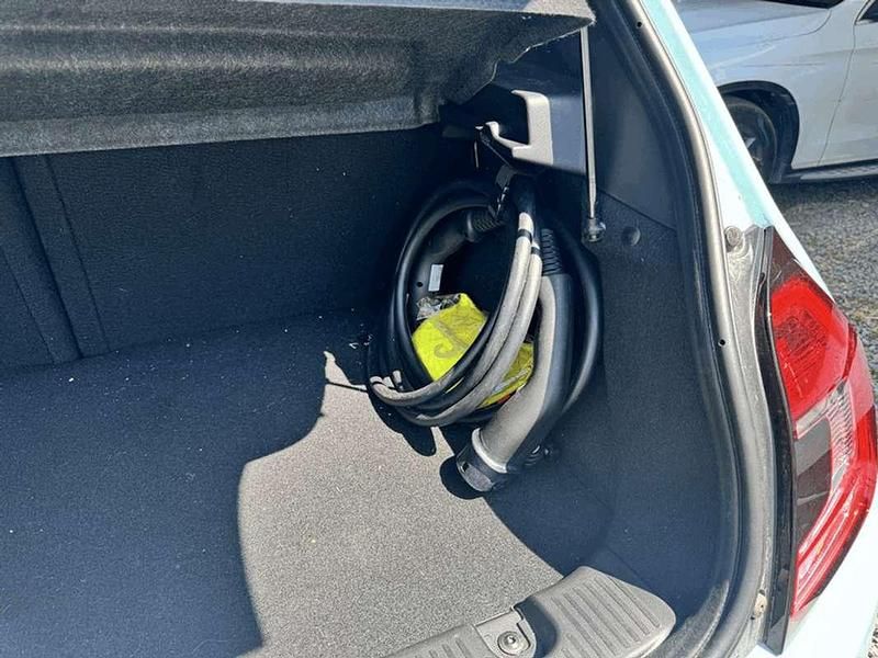 Usado Renault Twingo 30 kW (42 HP) 2022 Azul Citadino