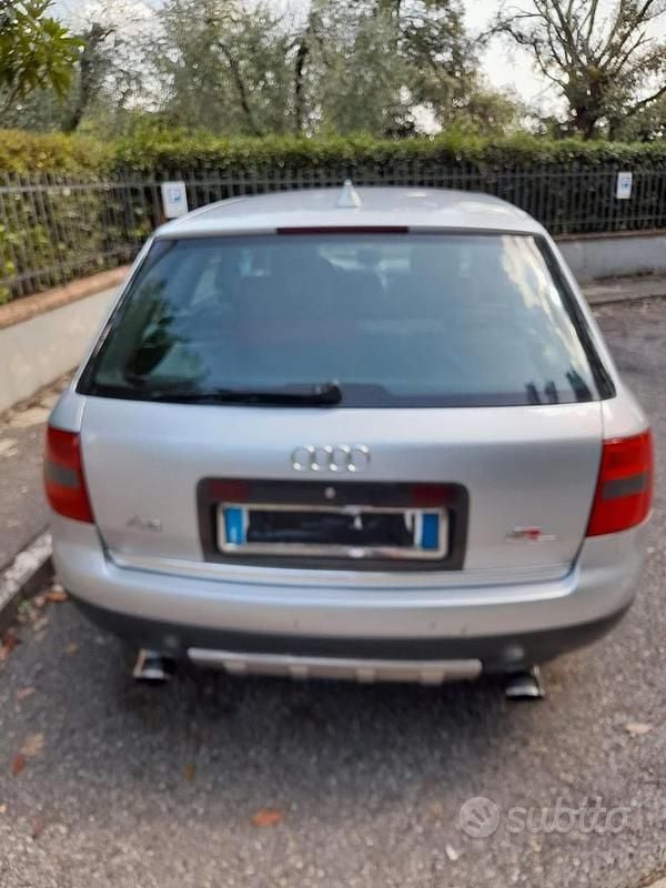 Usata Audi A6 140 CV (102 kW) 2000 Grigio Station wagon