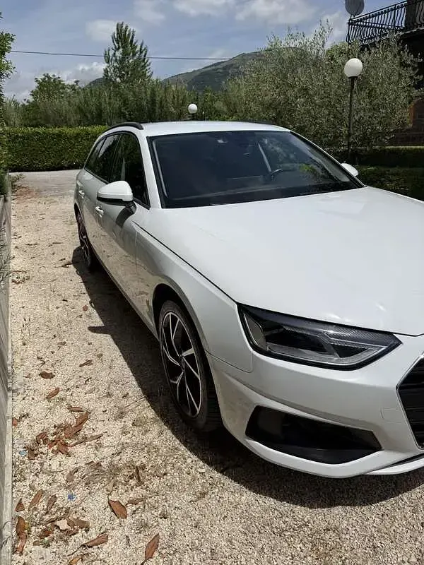Usata Audi A4 Advanced Plus 190 CV (139 kW) 2019 Bianco Station wagon