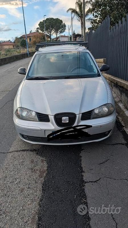 Usata Seat Ibiza 2004 Grigio Utilitaria