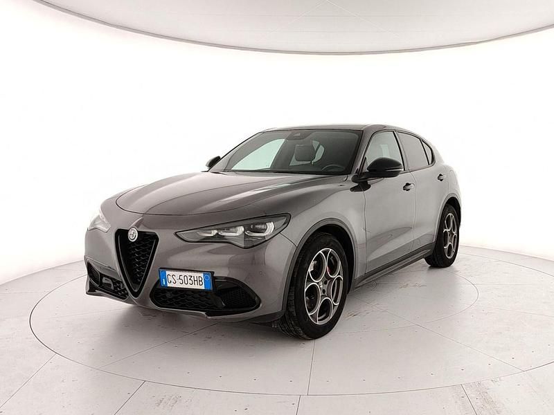 Usata Alfa Romeo Stelvio Sprint 209 CV (153 kW) 2024 Grigio SUV
