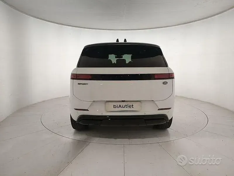 Usata Land Rover Range Rover Sport HSE Dynamic 249 CV (183 kW) 2023 Bianco SUV