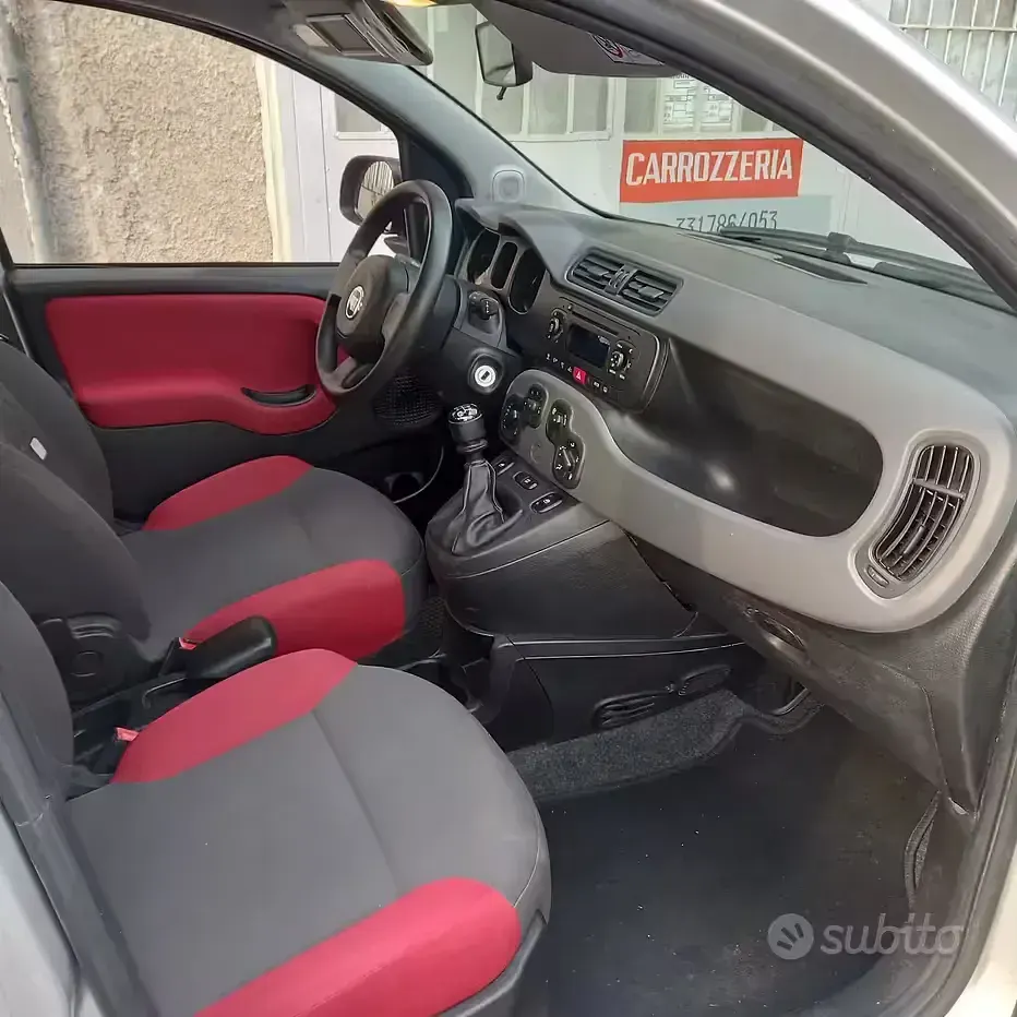 Usata Fiat Panda 69 CV (50 kW) 2015 Grigio Utilitaria