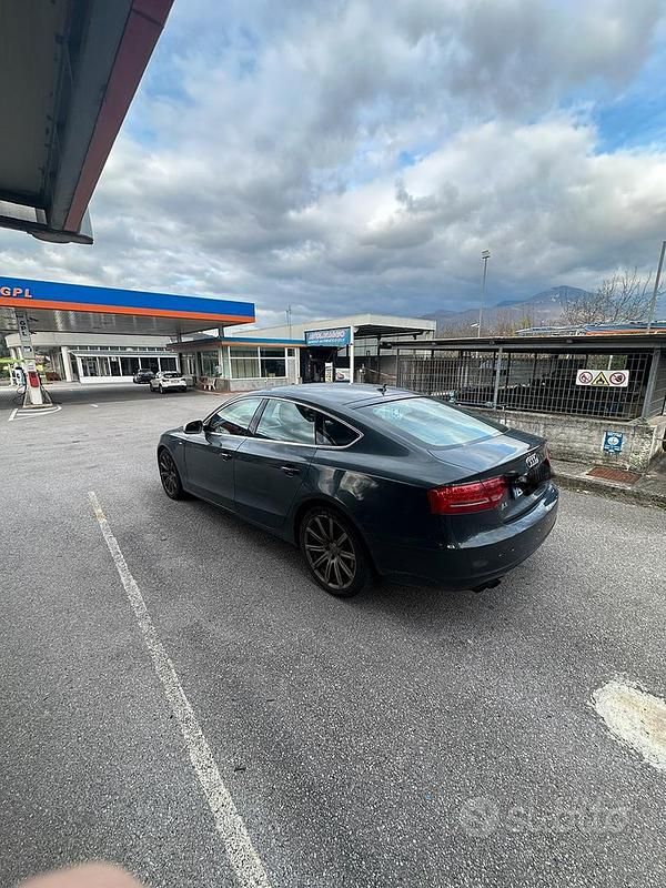 Usata Audi A5 S-Line 170 CV (125 kW) 2011 Blu/azzurro Coupé