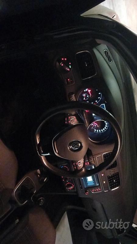 Usata VW Polo R-line 75 CV (55 kW) 2016 Nero Berlina