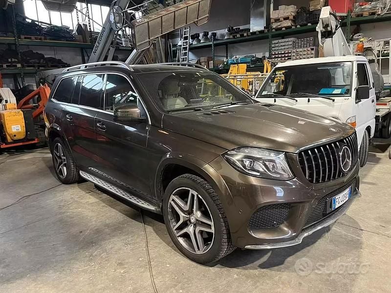 Usata Mercedes GLS500 Exclusive 455 CV (334 kW) 2016 Marrone SUV