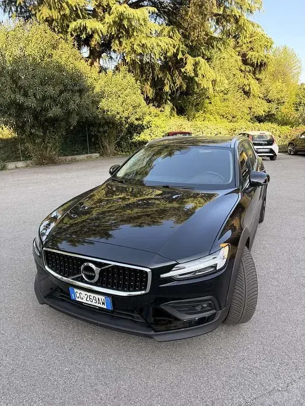Usata Volvo V60 CC Business Edition 197 CV (144 kW) 2021 Station wagon