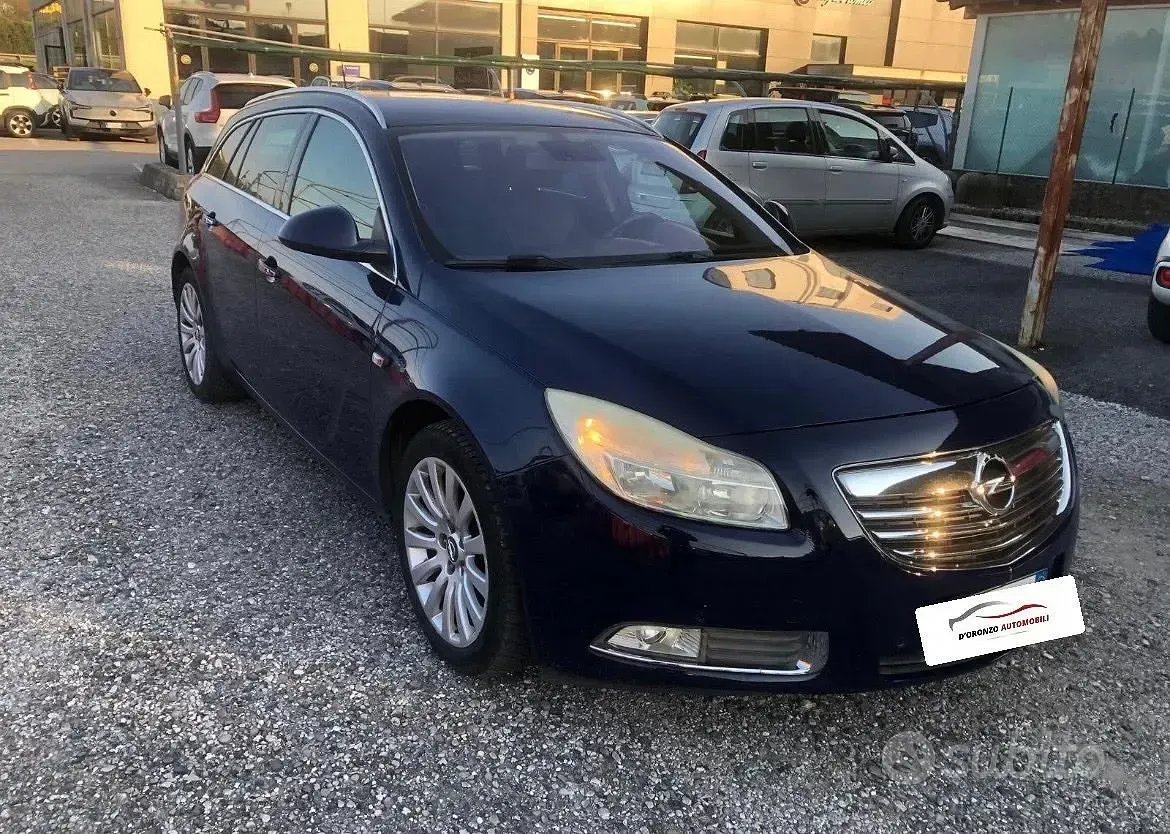 Occasion Opel Insignia Cosmo 131 ch (96 kW) 2010 Bleue Break