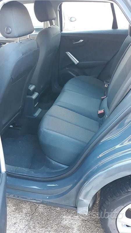 Usata Audi Q2 S-Line 116 CV (85 kW) 2022 Grigio SUV