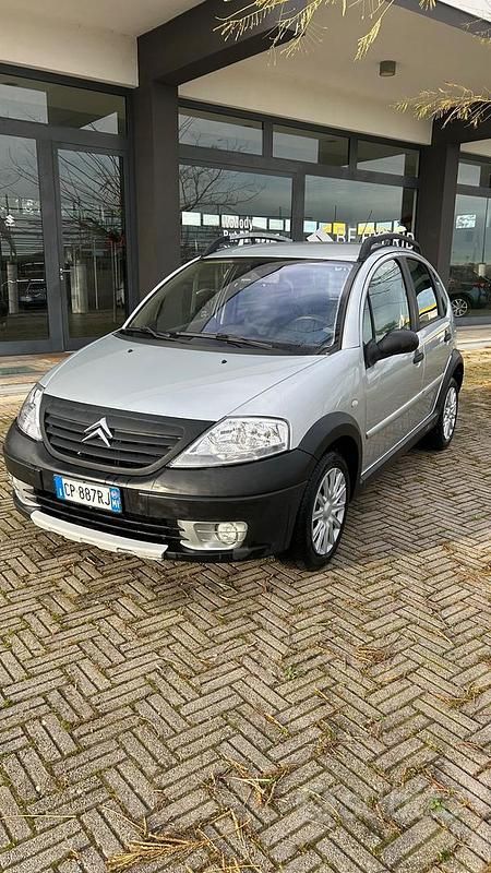 Gebraucht Citroën C3 XTR 90 PS (66 kW) 2004 Grau Limousine