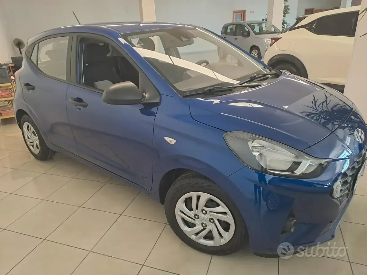 Usata Hyundai i10 Advanced 67 CV (49 kW) 2021 Bluazzurro Utilitaria