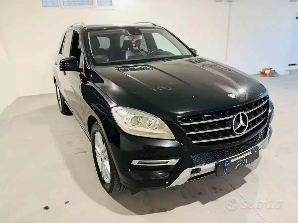 Usata Mercedes ML250 209 CV (153 kW) 2015 Nero SUV