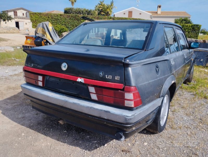 Usata Alfa Romeo 75 120 CV (88 kW) 1991 Berlina