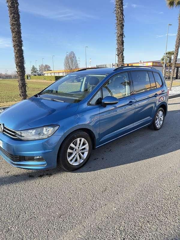 Usata 2018 VW Touran Trendline Monovolume | 16.500 € (Molto cara) - Immagine 1/4