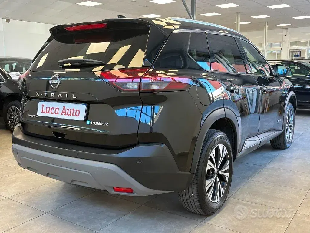 Usata Nissan X-Trail 158 CV (116 kW) 2024 Nero SUV