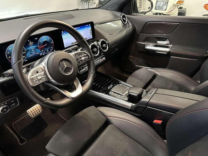 Usata Mercedes GLA200 Premium 150 CV (110 kW) 2020 Nero SUV