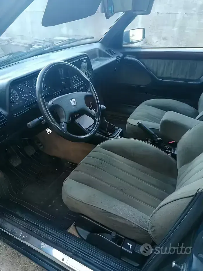 Brugt Lancia Thema 1990 Blå Sedan
