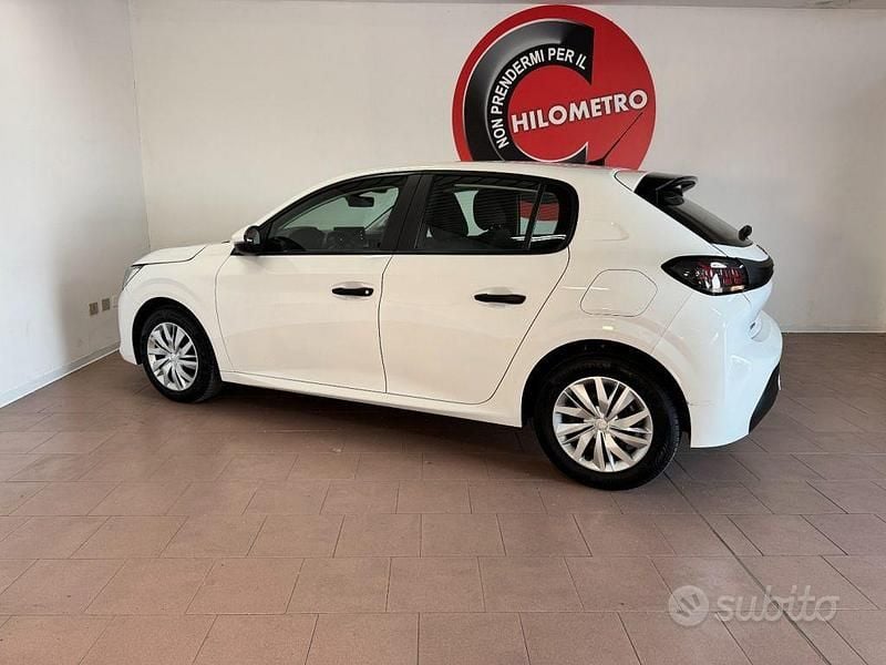 Usata Peugeot 208 Allure 102 CV (75 kW) 2021 Bianco Utilitaria