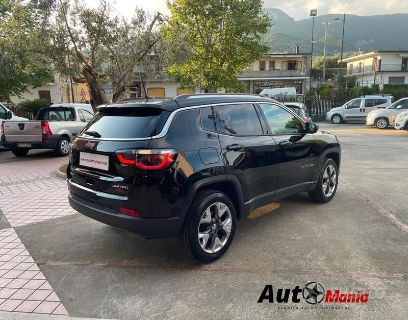 Usata Jeep Compass Limited 140 CV (102 kW) 2019 Nero SUV