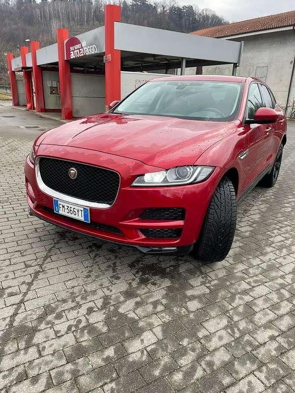 Usata Jaguar F-Pace 179 CV (131 kW) 2017 Rosso SUV