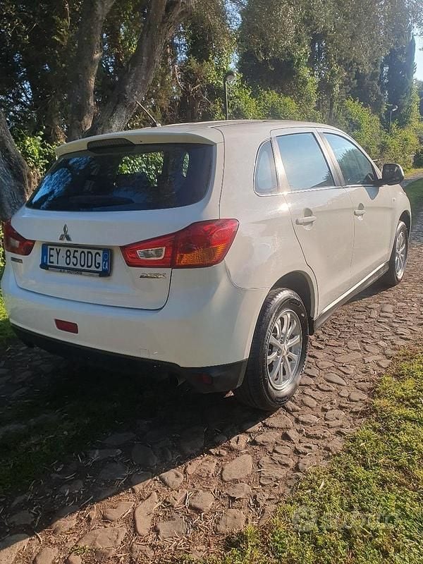 Usata Mitsubishi ASX 115 CV (84 kW) 2015 Bianco SUV