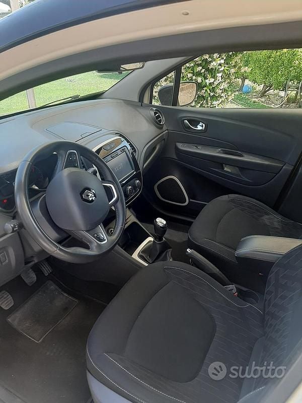 Usata Renault Captur 110 CV (80 kW) 2018 SUV