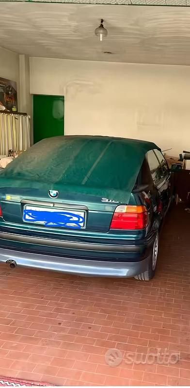 Usata BMW 116 Efficient Dynamics 102 CV (75 kW) 1995 Verde Utilitaria