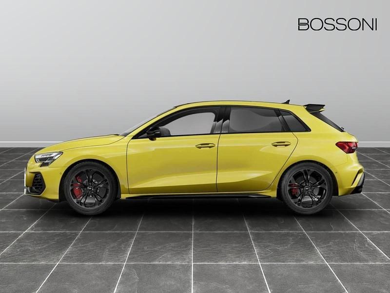 Nuova Audi S3 Ambiente 333 CV (244 kW) 2025 Giallo Berlina