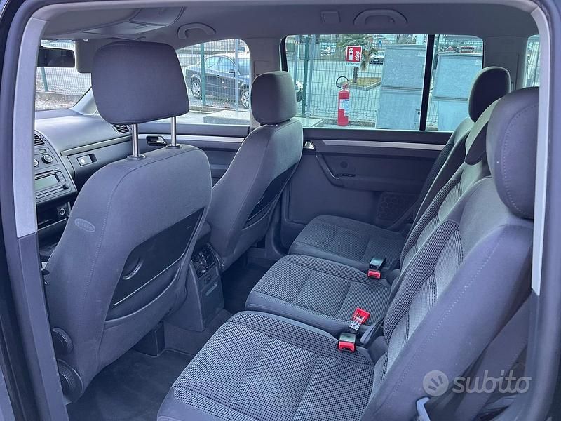 Usata VW Touran 140 CV (102 kW) 2005 Monovolume