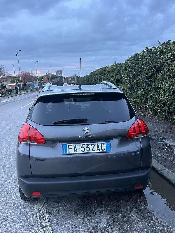 Usata Peugeot 2008 Access 75 CV (55 kW) 2015 SUV