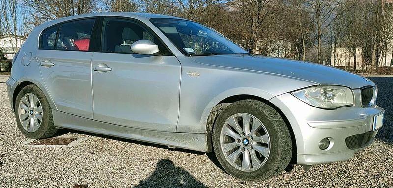 Usata BMW 120 163 CV (119 kW) 2008 Grigio Utilitaria